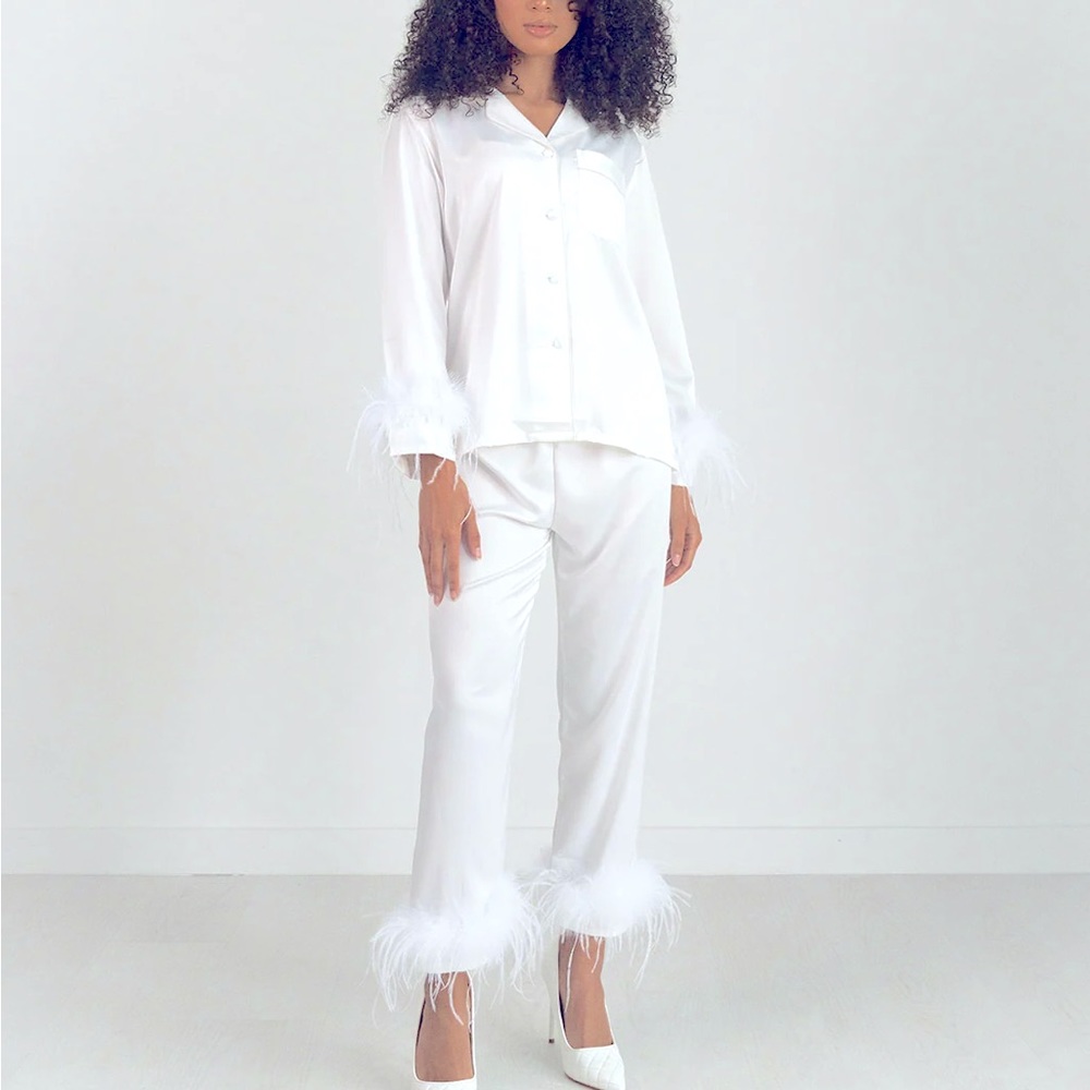 Bon Viviann Cloud feather bride pj’s